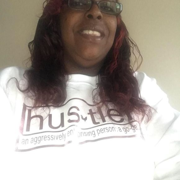 Meet your Posher, Keisa - Picture 1 of 1